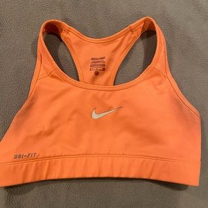 nike pro orange sportsbra